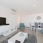 Apartmán Muralha 2 - - By Sch *