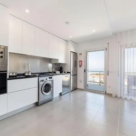 Апартаменты Muralha 2 - - By Sch