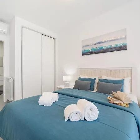 Muralha 2 - - By Sch Apartamento *