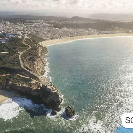 Muralha 2 - - By Sch * Nazaré